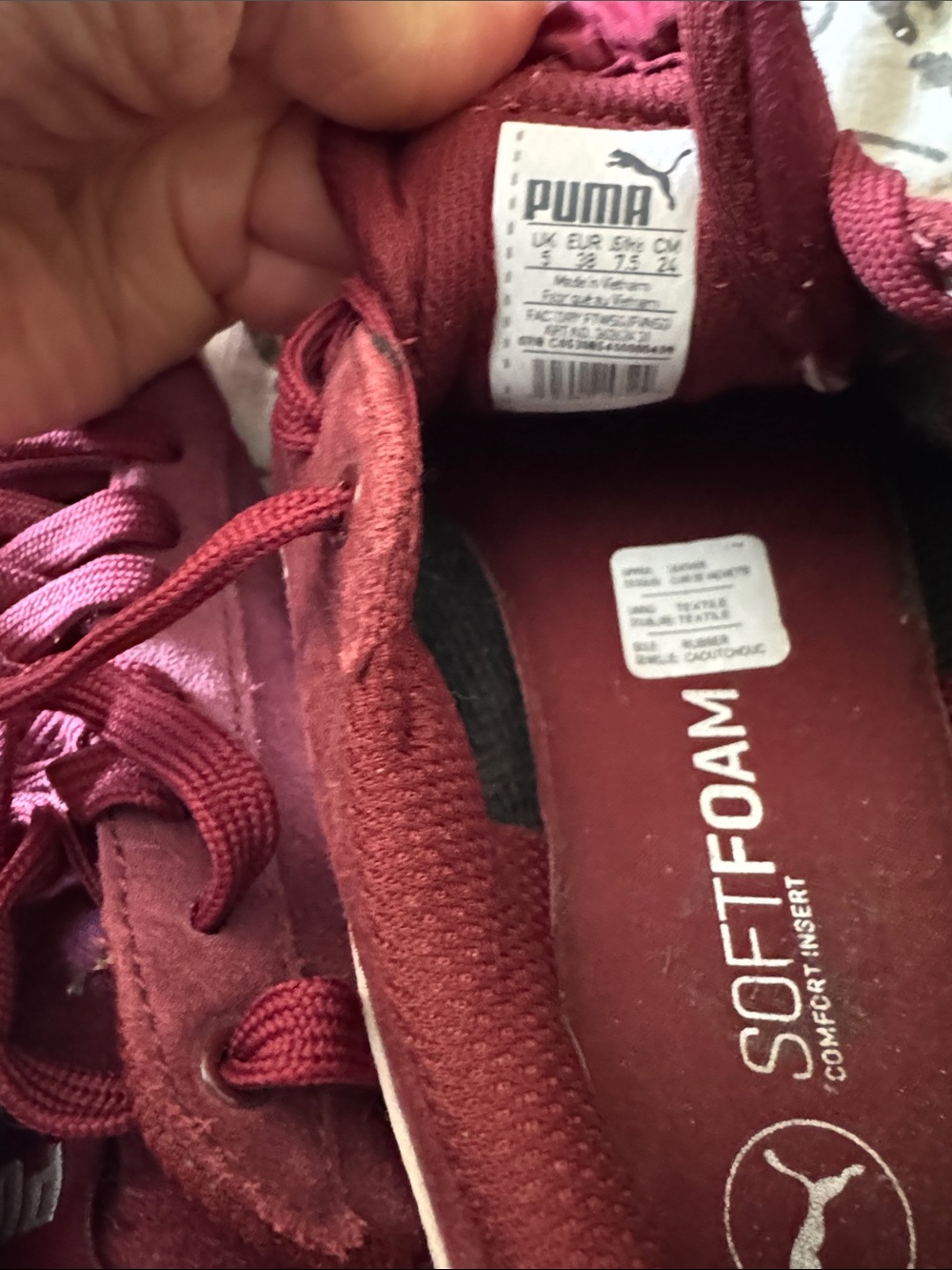 Puma Women's Low-Top Suede Sneakers in Burgundy with White Stripe - Picture 9 of 12